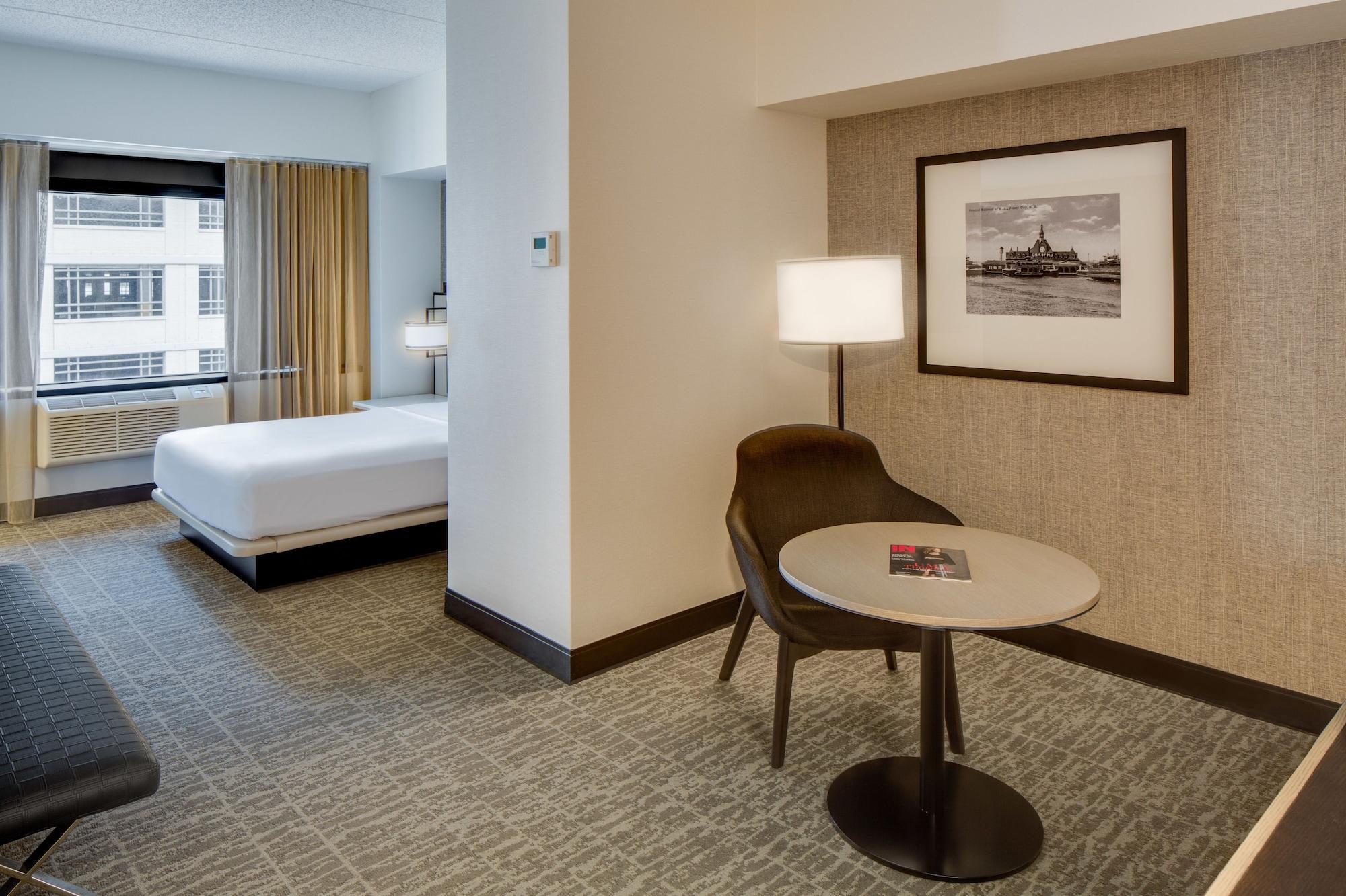 Doubletree By Hilton Hotel & Suites Jersey City Extérieur photo