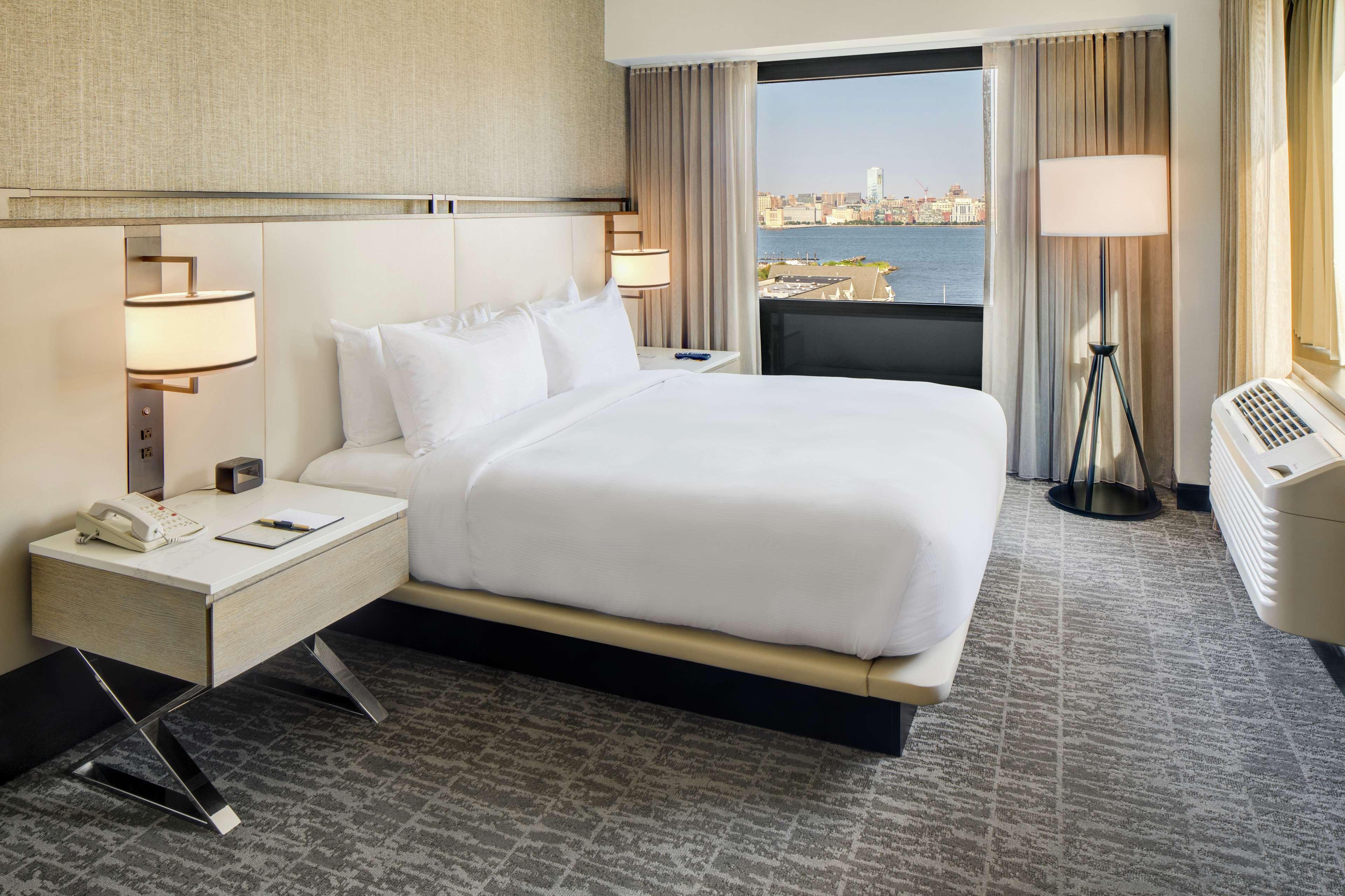 Doubletree By Hilton Hotel & Suites Jersey City Extérieur photo