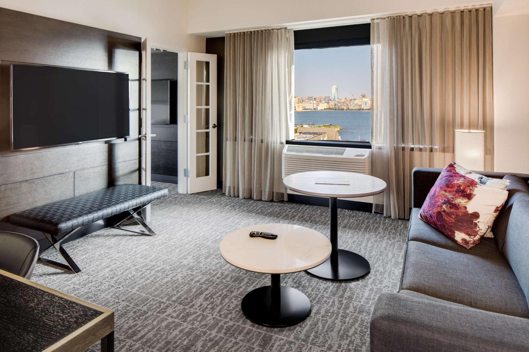Doubletree By Hilton Hotel & Suites Jersey City Extérieur photo