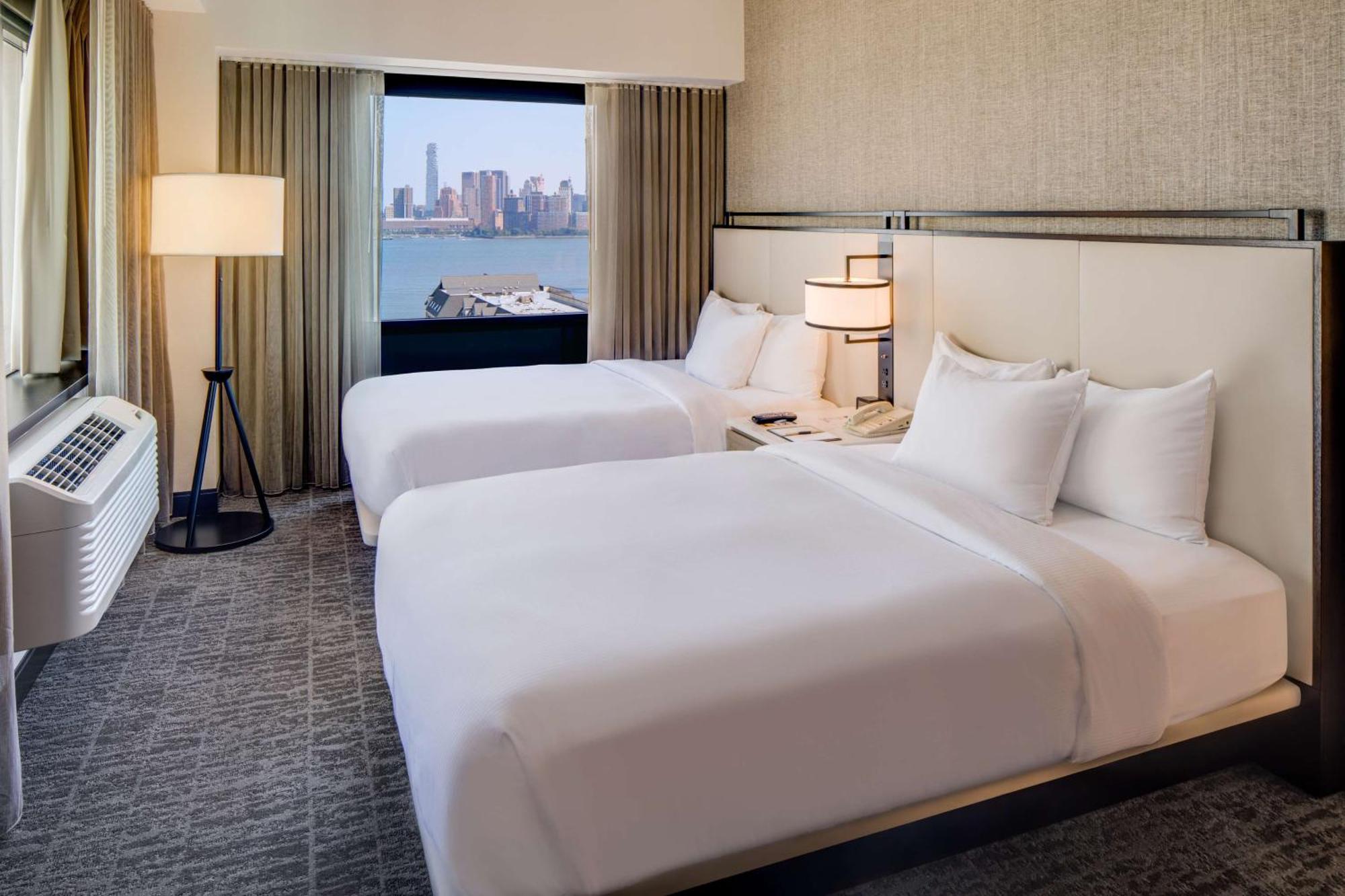 Doubletree By Hilton Hotel & Suites Jersey City Extérieur photo