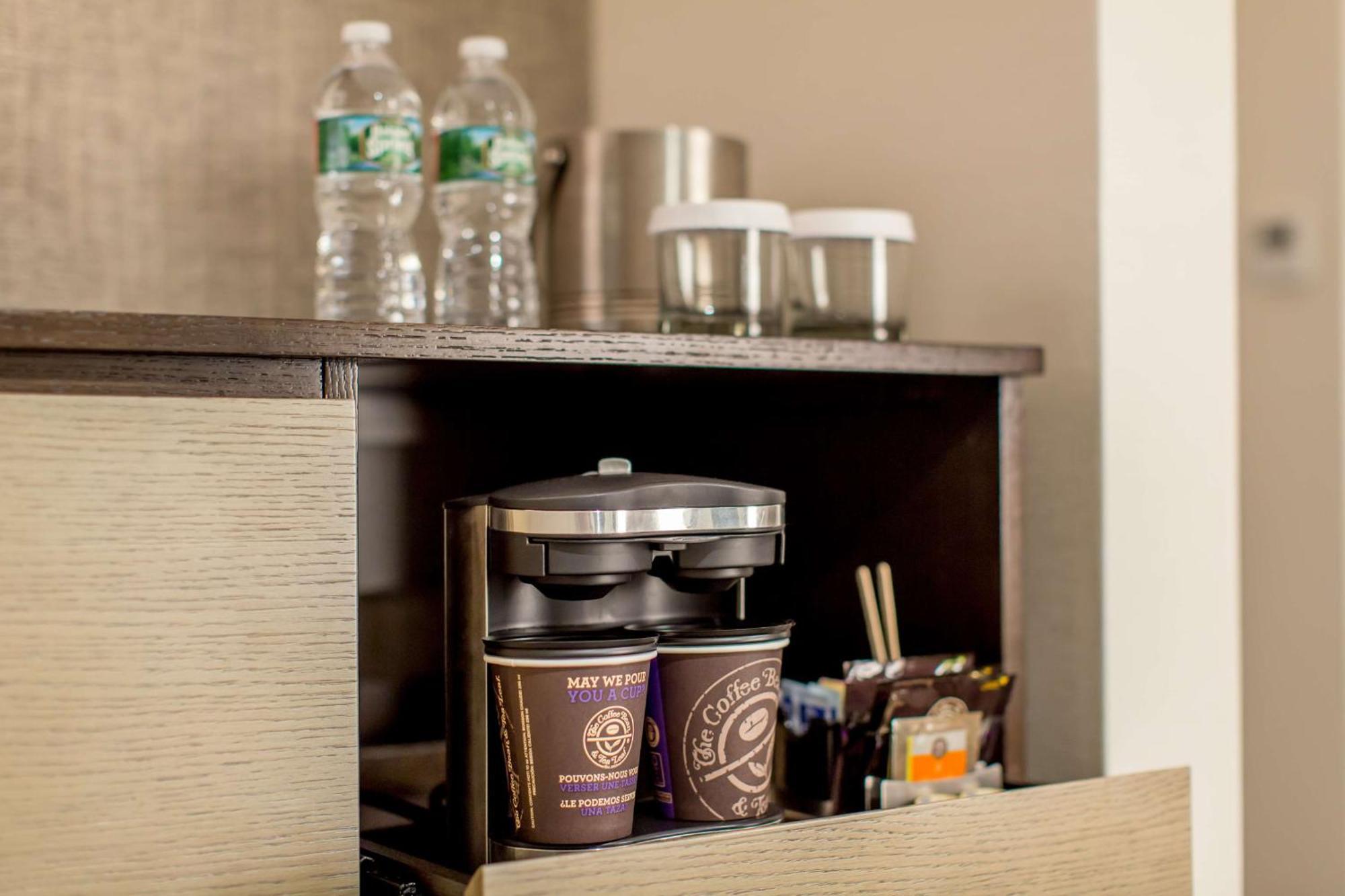 Doubletree By Hilton Hotel & Suites Jersey City Extérieur photo