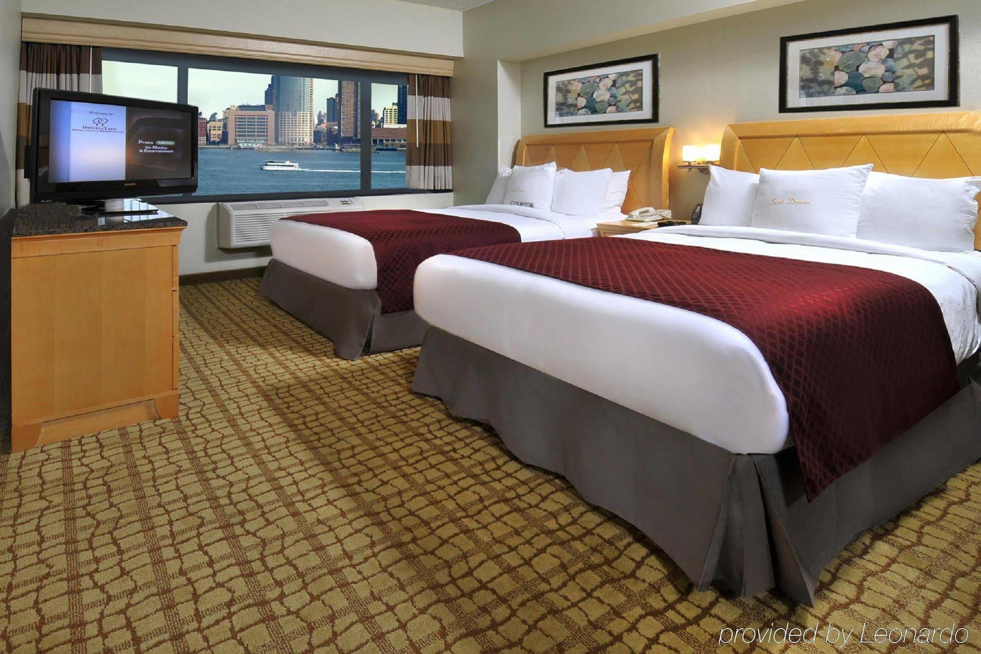 Doubletree By Hilton Hotel & Suites Jersey City Extérieur photo